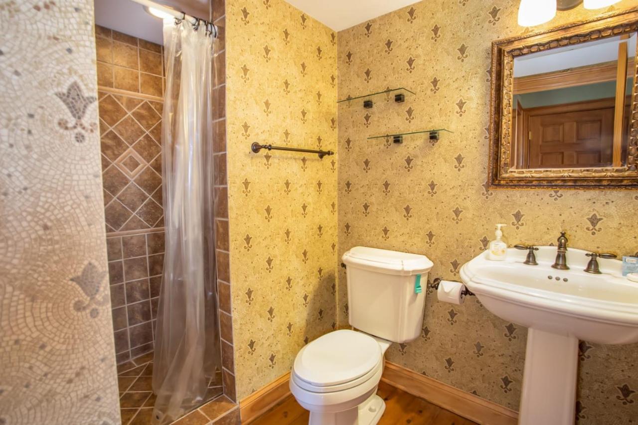 Mile High Lodge ビーチ・マウンテン エクステリア 写真
